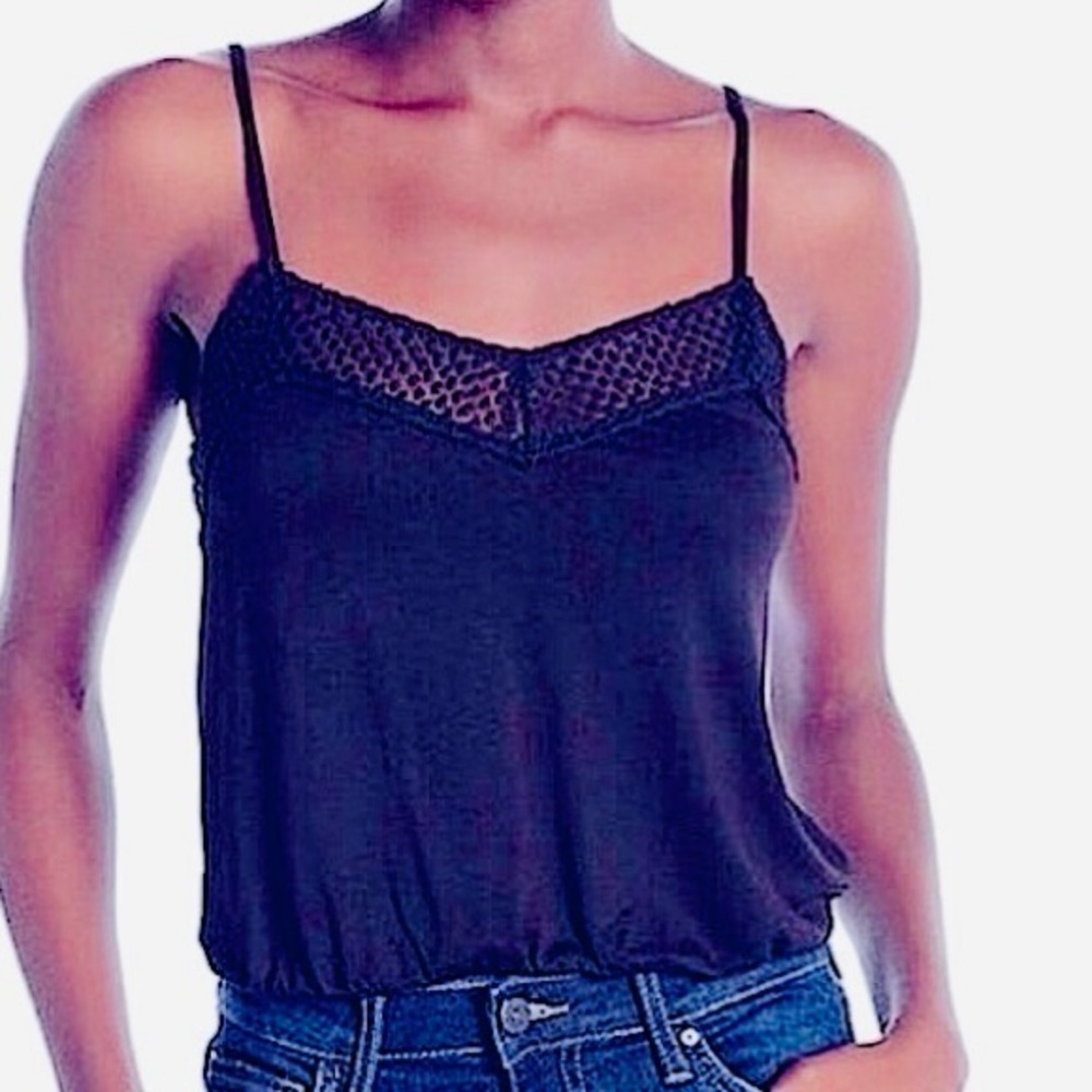 Hiatus Mesh Textured Cami